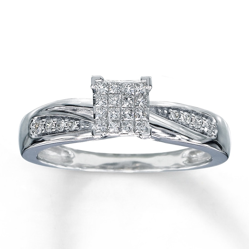 Previously Owned Engagement Ring 1/5 ct tw Princess & Round-cut Diamonds 10K White Gold - Size 4