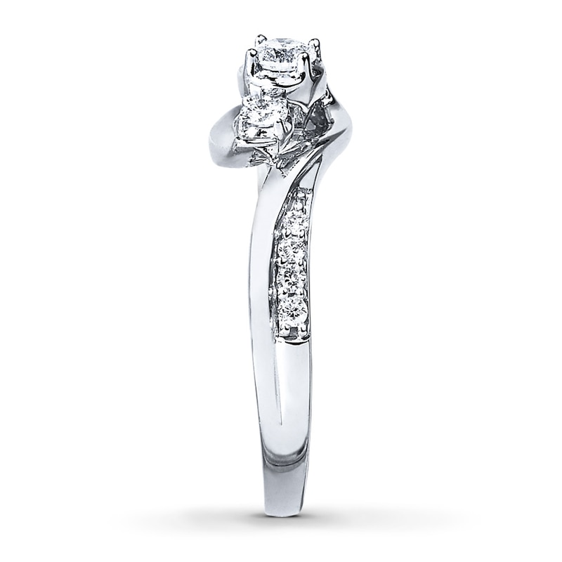 Main Image 3 of Previously Owned 3-Stone Diamond Ring 1/3 ct tw Round-cut 10K White Gold - Size 5