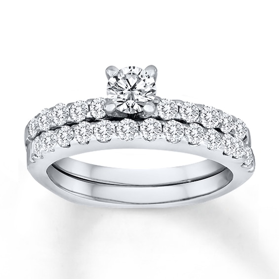 Previously Owned Diamond Bridal Set 1 ct tw Round-cut 14K White Gold