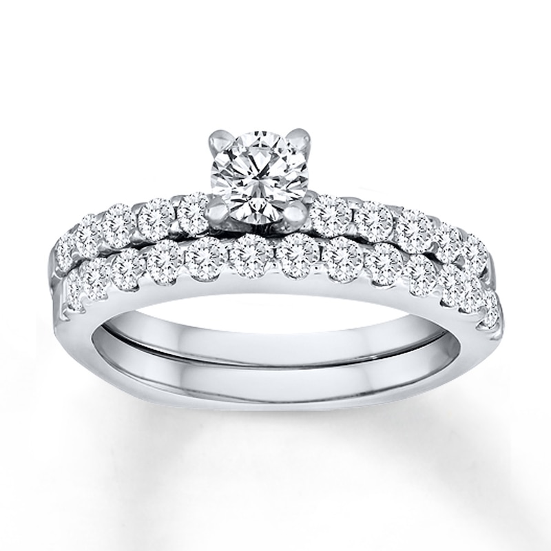 Previously Owned Diamond Bridal Set 1 ct tw Round-cut 14K White Gold
