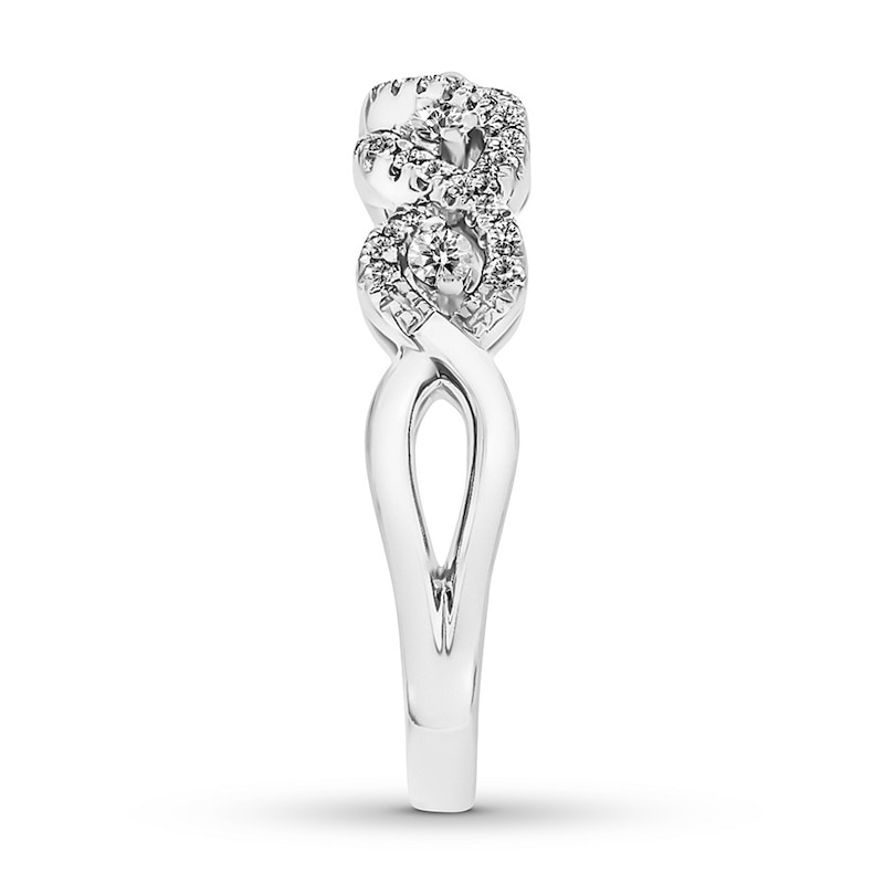 Previously Owned Diamond Ring 1/3 ct tw Round 14K White Gold
