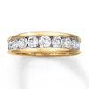 Previously Owned Wedding Band 1-1/5 ct tw Round-cut Diamonds 14K Yellow Gold