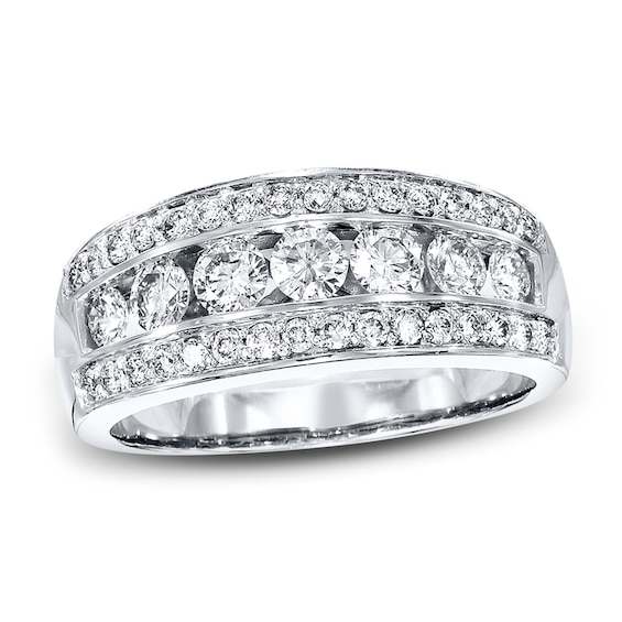 Previously Owned Diamond Ring 1 ct tw Round-cut 14K White Gold
