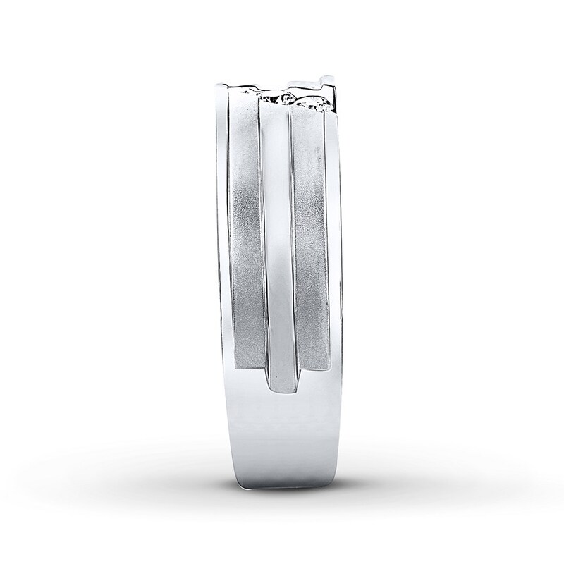 Main Image 3 of Previously Owned THE LEO Men's Wedding Band 1/6 ct tw Round-cut Diamonds 14K White Gold - Size 14