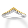 Thumbnail Image 1 of Previously Owned Textured Chevron Ring 10K Two-Tone Gold - Size 5