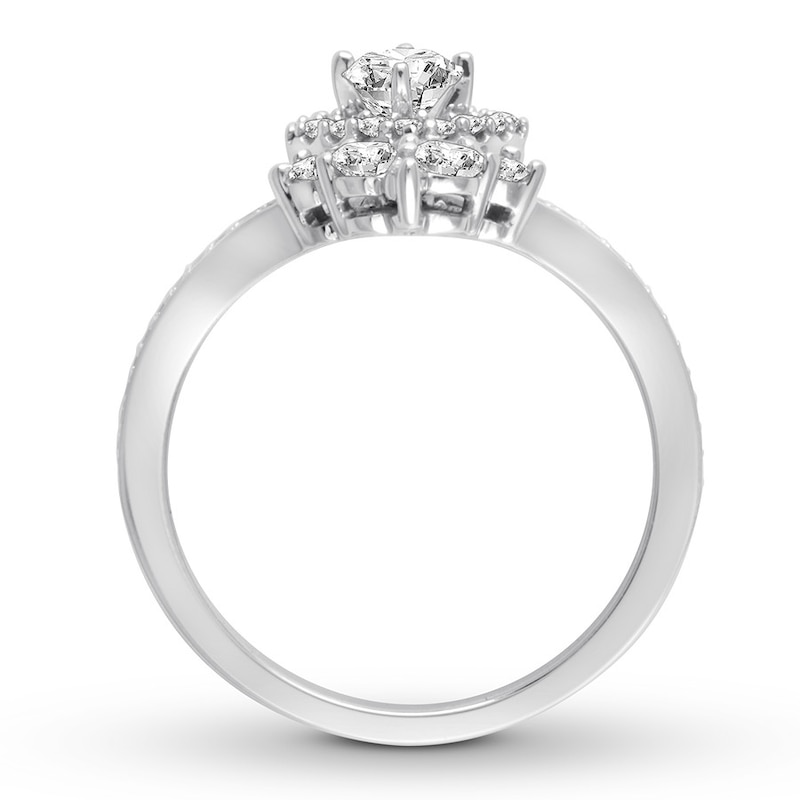 Main Image 3 of Previously Owned Diamond Engagement Ring 5/8 ct tw Round-cut 14K White Gold Size 4.25