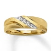 Previously Owned Men's Wedding Band 1/10 ct tw Round-cut Diamonds 10K Yellow Gold