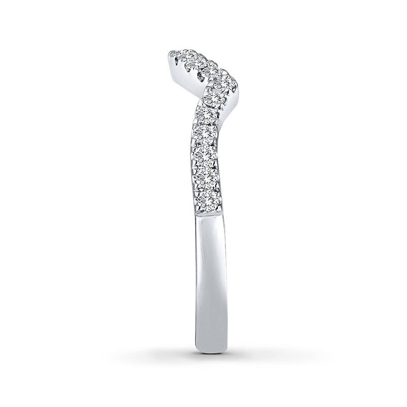 Main Image 2 of Previously Owned THE LEO Diamond Wedding Band 1/4 ct tw Round-cut 14K White Gold - Size 5