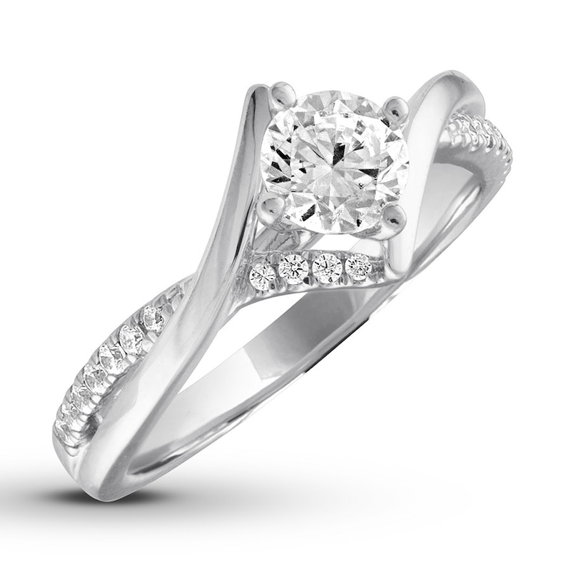 Main Image 2 of Previously Owned Diamond Engagement Ring 7/8 ct tw Round-cut 14K White Gold