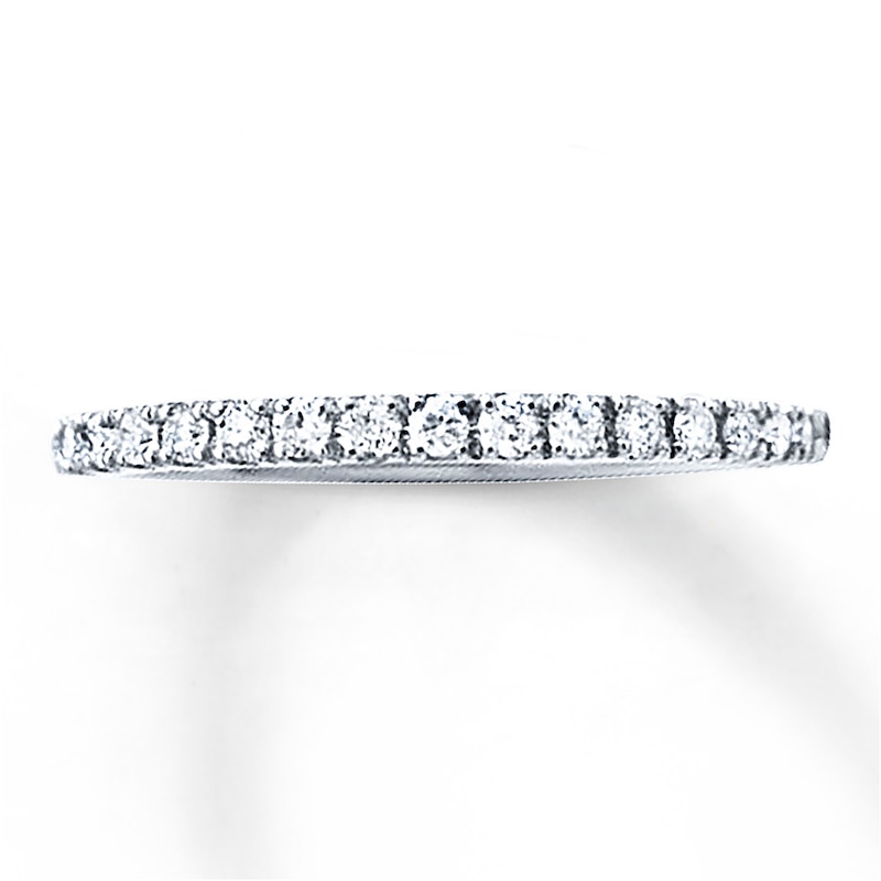 Main Image 1 of Previously Owned Diamond Anniversary Band 1/4 ct tw Round-cut 14K White Gold - Size 10.25