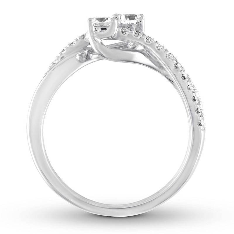 Previously Owned Ever Us Diamond Engagement Ring 1/2 ct tw Round-cut 14K White Gold - Size 4