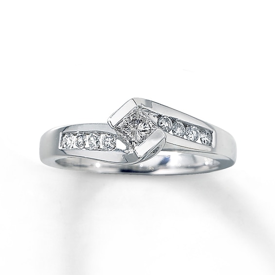 Previously Owned Engagement Ring 1/2 ct tw Princess & Round-cut 14K White Gold Size 4