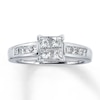 Previously Owned Diamond Engagement Ring 7/8 ct tw Princess-cut 4K White Gold