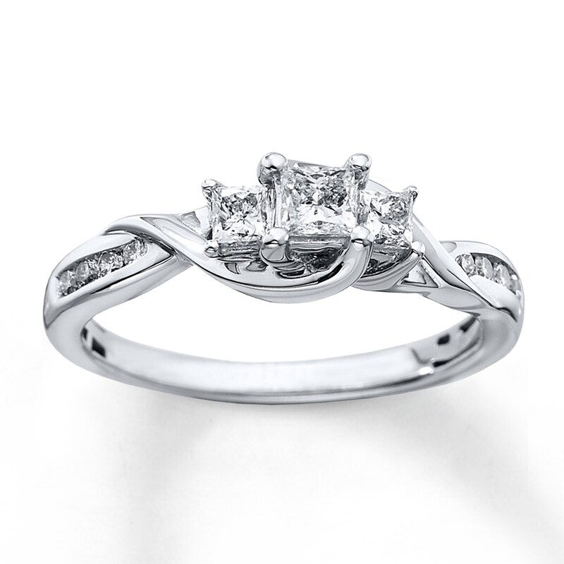 Previously Owned 3-Stone Diamond Ring 1/2 ct tw Princess & Round-cut 10K White Gold - Size 3.25