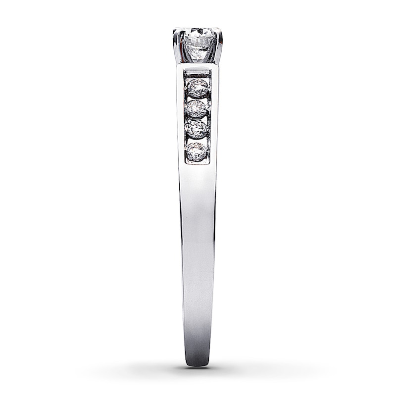 Main Image 3 of Previously Owned Engagement Ring 1/3 ct tw Round-cut Diamonds 14K White Gold - Size 4.25