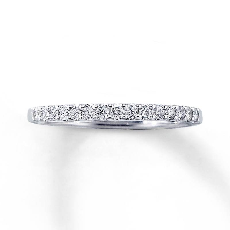 Main Image 1 of Previously Owned Wedding Band 1/4 ct tw Round-cut Diamonds 14K White Gold Size 4.5