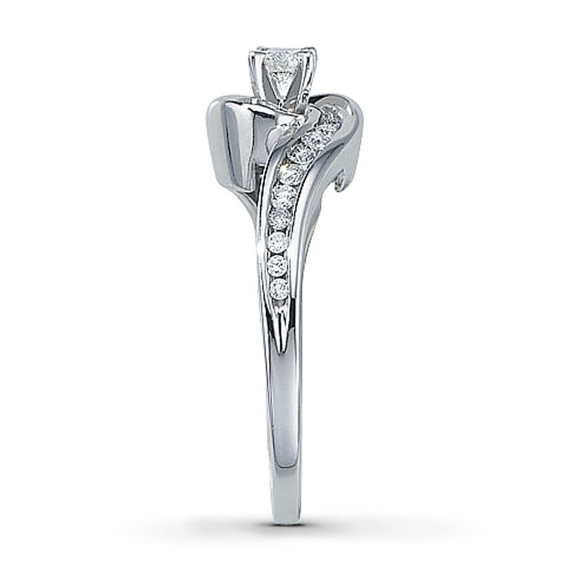 Main Image 3 of Previously Owned Diamond Engagement Ring 3/8 ct tw Round-cut 14K White Gold - Size 11