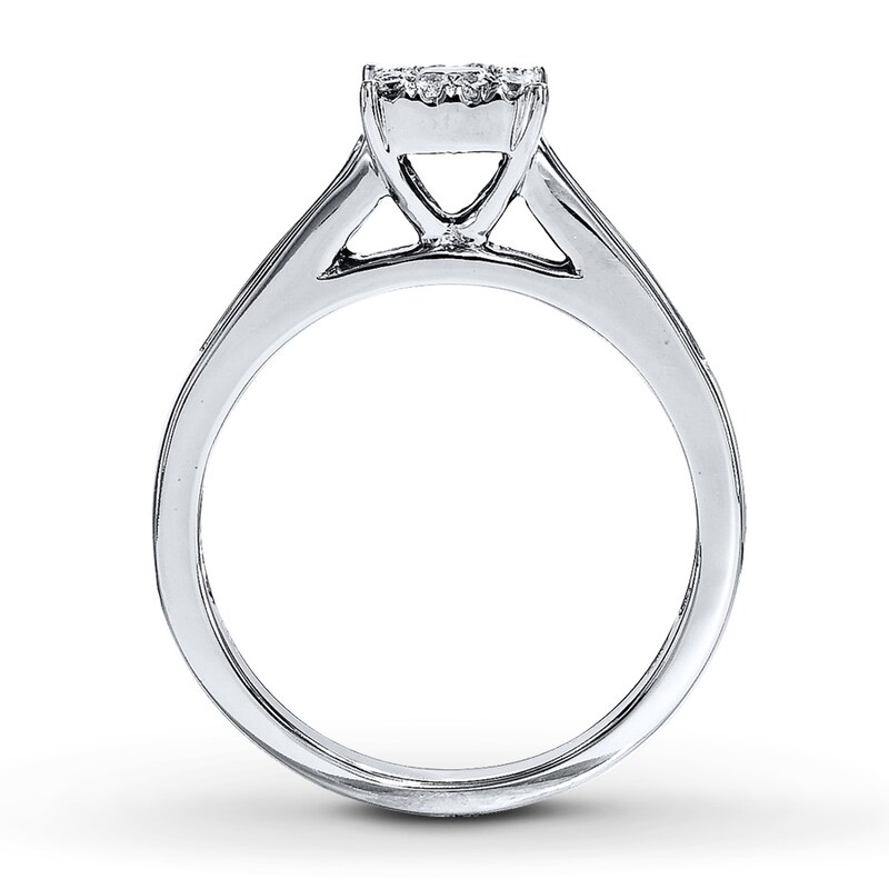 Previously Owned Diamond Engagement Ring 5/8 ct tw Princess, Round & Baguette-cut 14K White Gold - Size 4