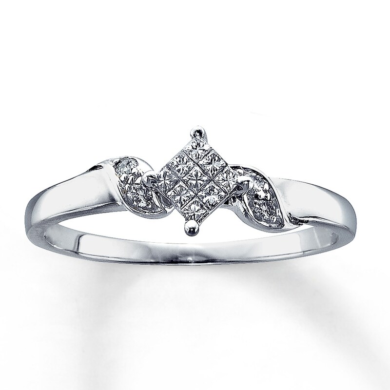 Main Image 1 of Previously Owned Promise Ring 1/6 ct tw Princess & Round-cut 14K White Gold - Size 4
