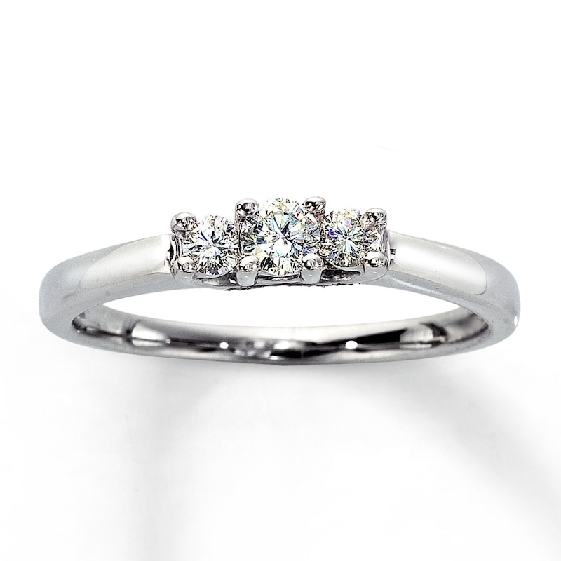 Previously Owned 3-Stone Diamond Engagement Ring 1/4 ct tw Round-cut 14K White Gold - Size 4