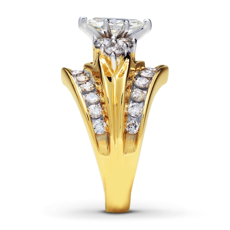 Main Image 3 of Previously Owned Diamond Engagement Ring 2 ct tw Marquise & Round-cut 14K Yellow Gold - Size 9.75