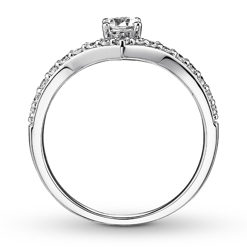 Main Image 2 of Previously Owned Diamond Engagement Ring 5/8 ct tw Round-cut 14K White Gold