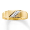 Thumbnail Image 1 of Previously Owned Men's Diamond Wedding Band 1/10 ct tw Round-cut 10K Yellow Gold Size 14.25