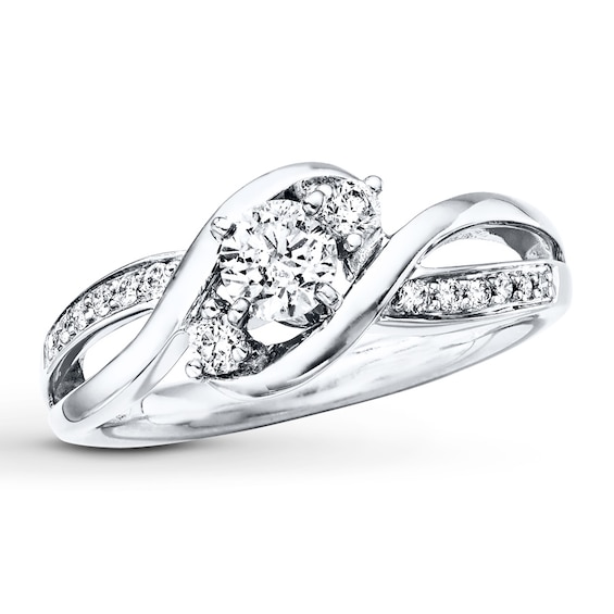 Previously Owned Three-Stone Engagement Ring 3/8 ct tw Round-cut Diamonds 14K White Gold Size