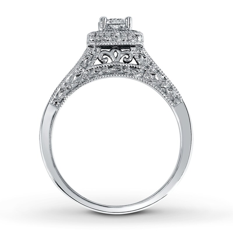 Previously Owned Diamond Engagement Ring 1/2 ct tw Princess & Round-cut 14K White Gold - Size 10.5