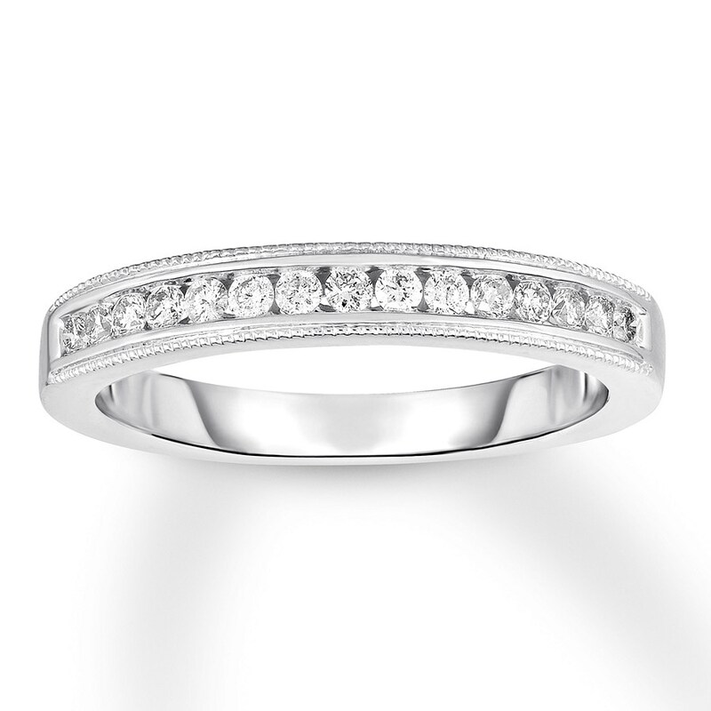 Main Image 1 of Previously Owned Diamond Wedding Band 1/4 ct tw Round-cut 14K White Gold - Size 9.5
