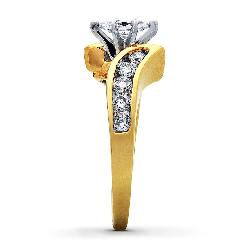 Previously Owned Diamond Engagement Ring 3/4 ct tw Marquise & Round-cut 14K Yellow Gold