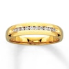 Thumbnail Image 1 of Previously Owned Men's Diamond Wedding Band 1/4 ct tw Round-cut 14K Yellow Gold - Size 13.25
