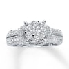 Previously Owned Engagement Ring 1-3/8 ct tw Round-cut Diamonds 14K White Gold