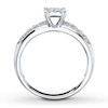 Previously Owned Engagement Ring 1/4 ct tw Round-cut Diamonds 10K White Gold