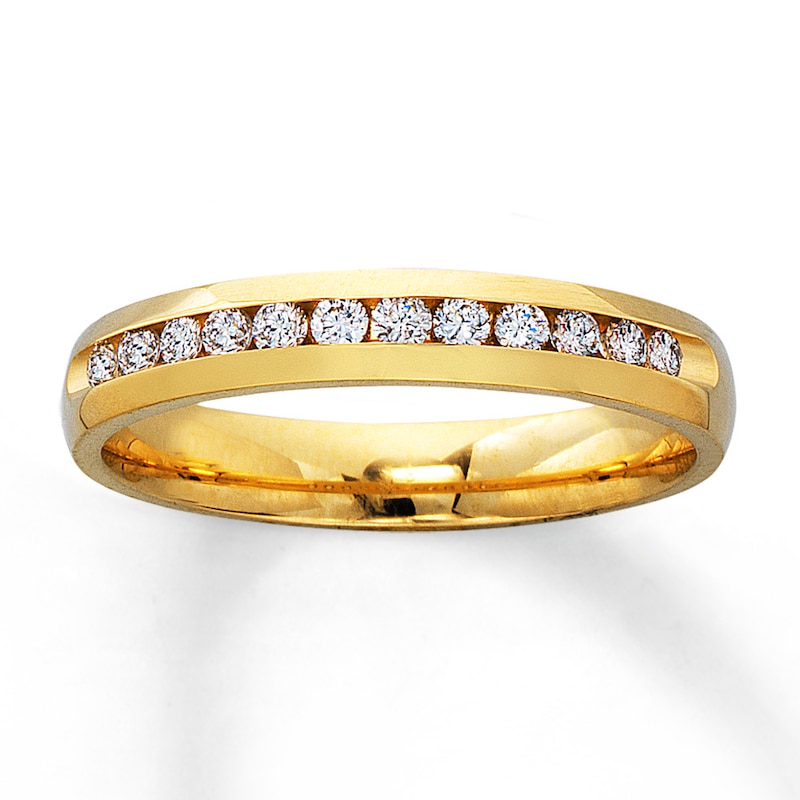 Previously Owned Wedding Band 1/4 ct tw Round-cut Diamonds 14K Yellow Gold