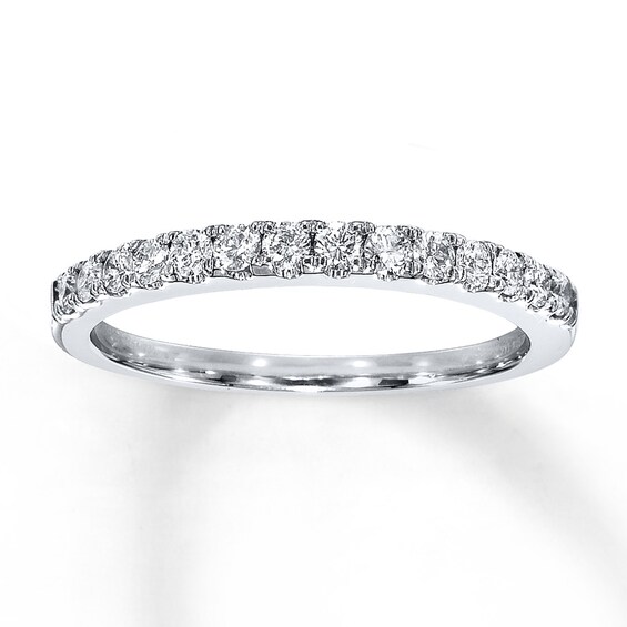 Previously Owned Diamond Wedding Band 1/3 ct tw Round-cut 14K White Gold Size 4