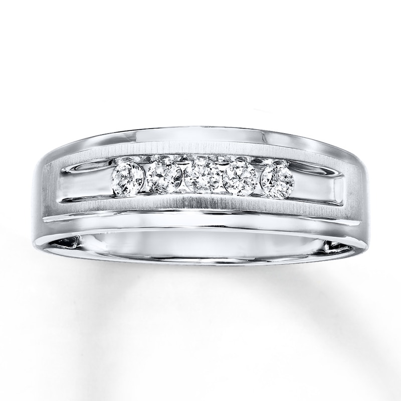 Previously Owned Men's Diamond Wedding Band 1/4 ct tw Round-cut 10K White Gold - Size 15.25