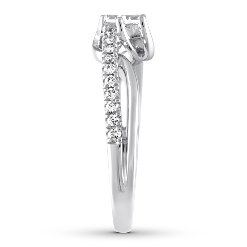 Main Image 3 of Previously Owned Ever Us Diamond Anniversary Ring 1/2 ct tw Round-cut 14K White Gold - Size 11.5