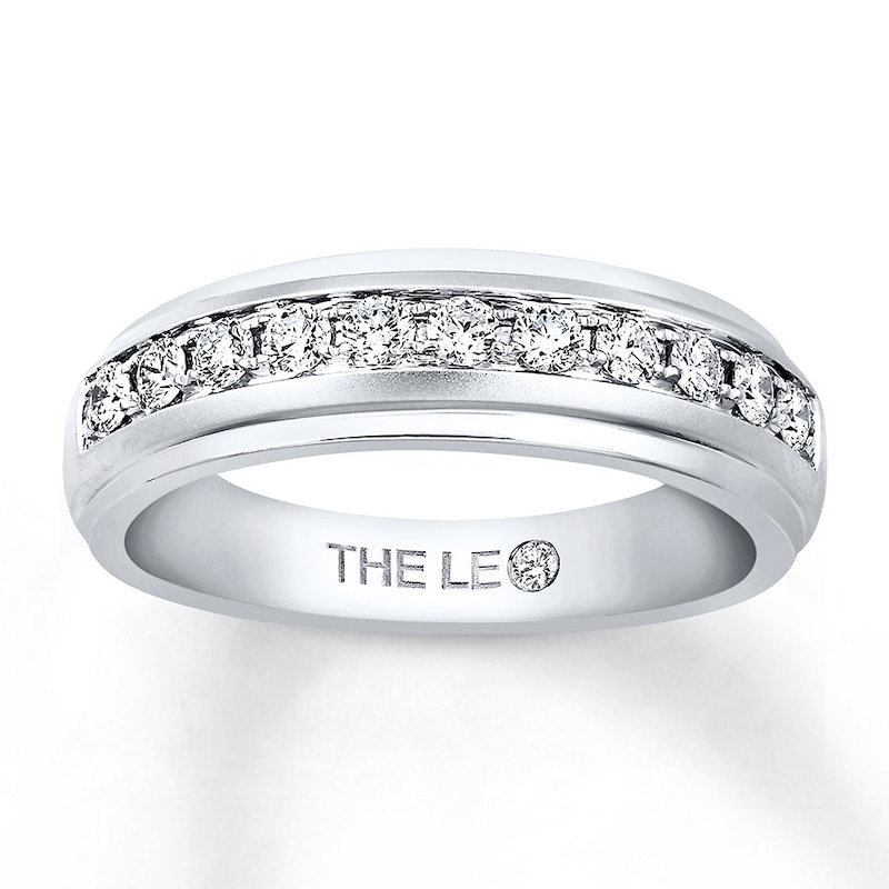 Main Image 1 of Previously Owned Men's THE LEO Wedding Band 1/2 ct tw Round-cut Diamonds 14K White Gold