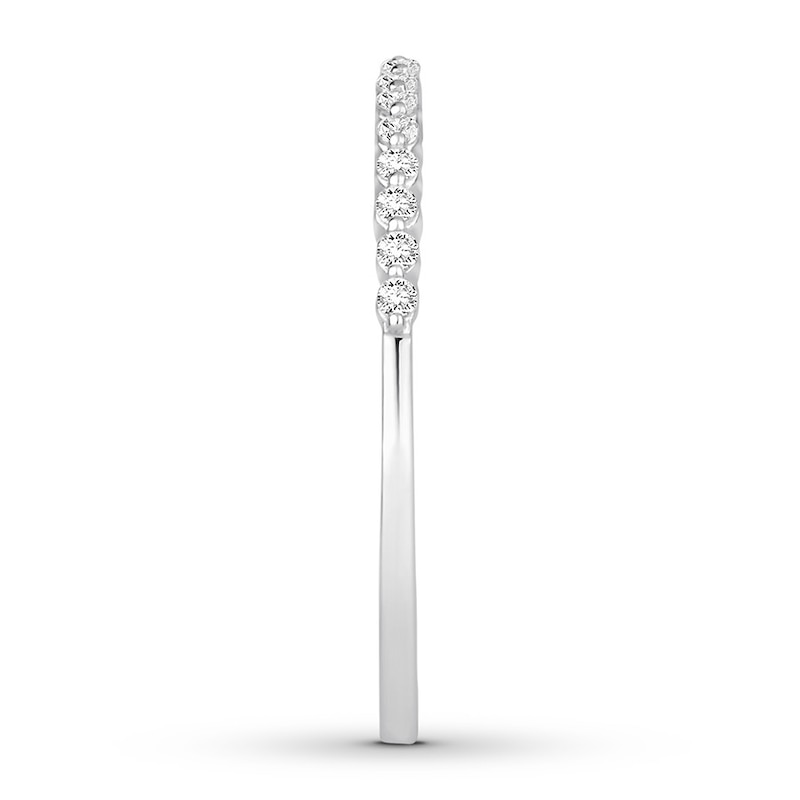 Main Image 3 of Previously Owned Diamond Wedding Band 1/8 ct tw Round-cut 10K White Gold - Size 7.5