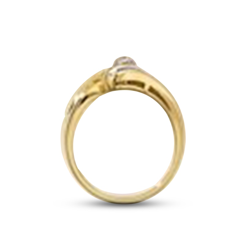 Main Image 3 of Previously Owned Diamond Ring 1/4 ct tw Round & Baguette-cut 10K Yellow Gold - Size 4