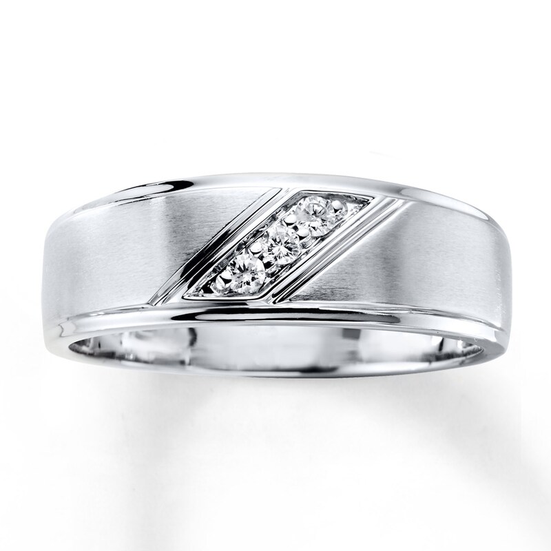 Main Image 1 of Previously Owned Men's Diamond Wedding Band 1/10 ct tw Round-cut 10K White Gold - Size 14