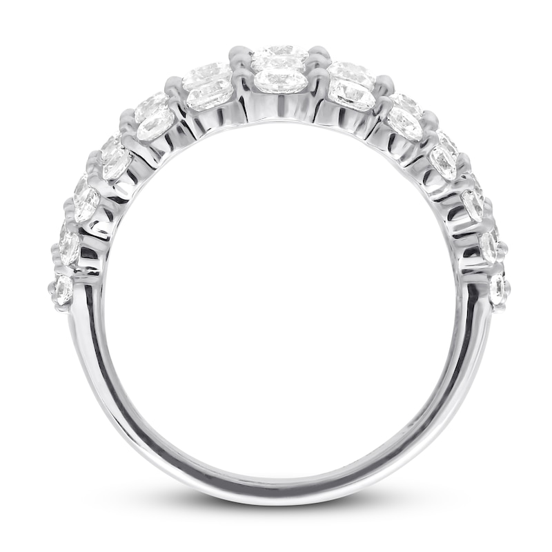 Previously Owned Diamond Ring 2-1/2 ct tw Round-cut 10K White Gold