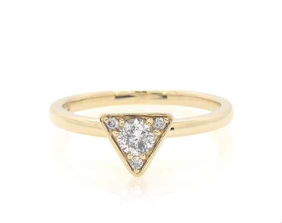 Previously Owned Multi-Diamond Triangle Engagement Ring 1/4 ct tw 14K Yellow Gold