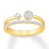 Thumbnail Image 1 of Previously Owned Diamond Ring 1/4 ct tw Round-cut 10K Yellow Gold