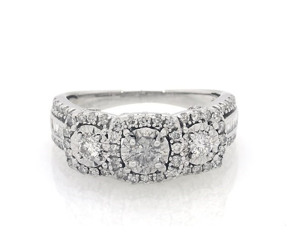 Previously Owned 3 Stone Diamond Engagement Ring 1 ct tw Round/Baguette 10K White Gold