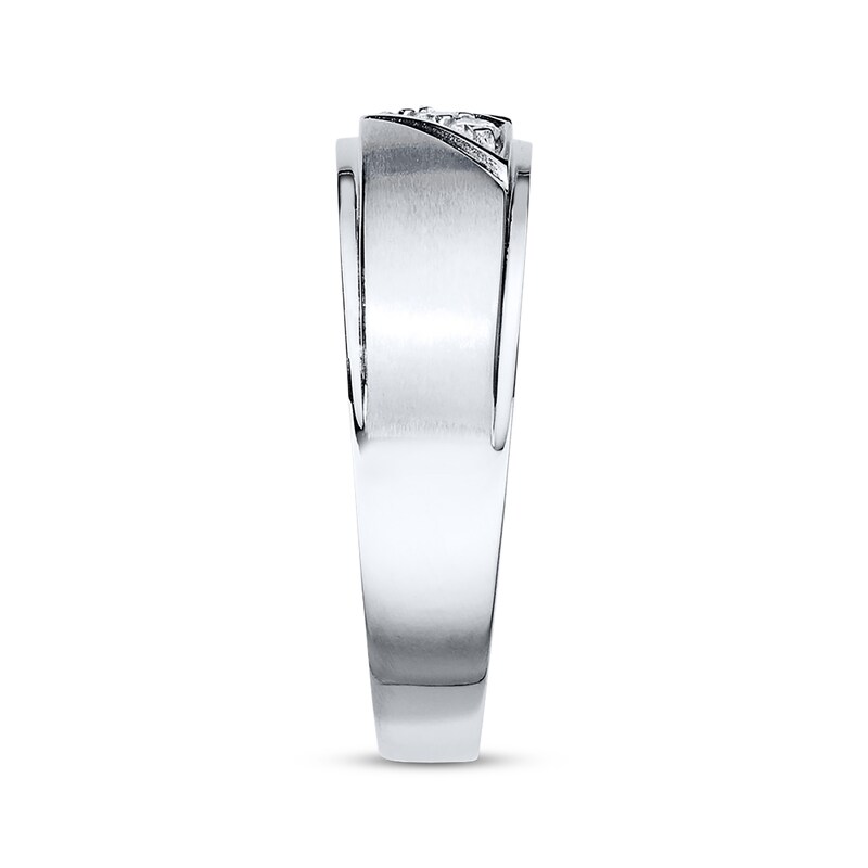 Previously Owned Men's 3-Stone Diamond Wedding Band 1/10 ct tw 10K White Gold