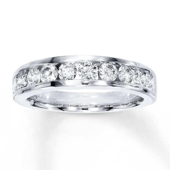 Previously Owned Diamond Wedding Band 7/8 ct tw Round-cut 14K White Gold