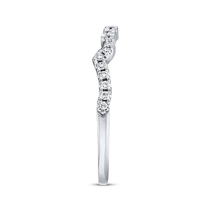 Previously Owned Neil Lane Diamond Wedding Band 1/6 ct tw 14K White Gold