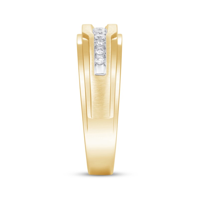 Main Image 2 of Previously Owned Men's Diamond Wedding Ring 1/4 ct tw Round-cut 10K Yellow Gold